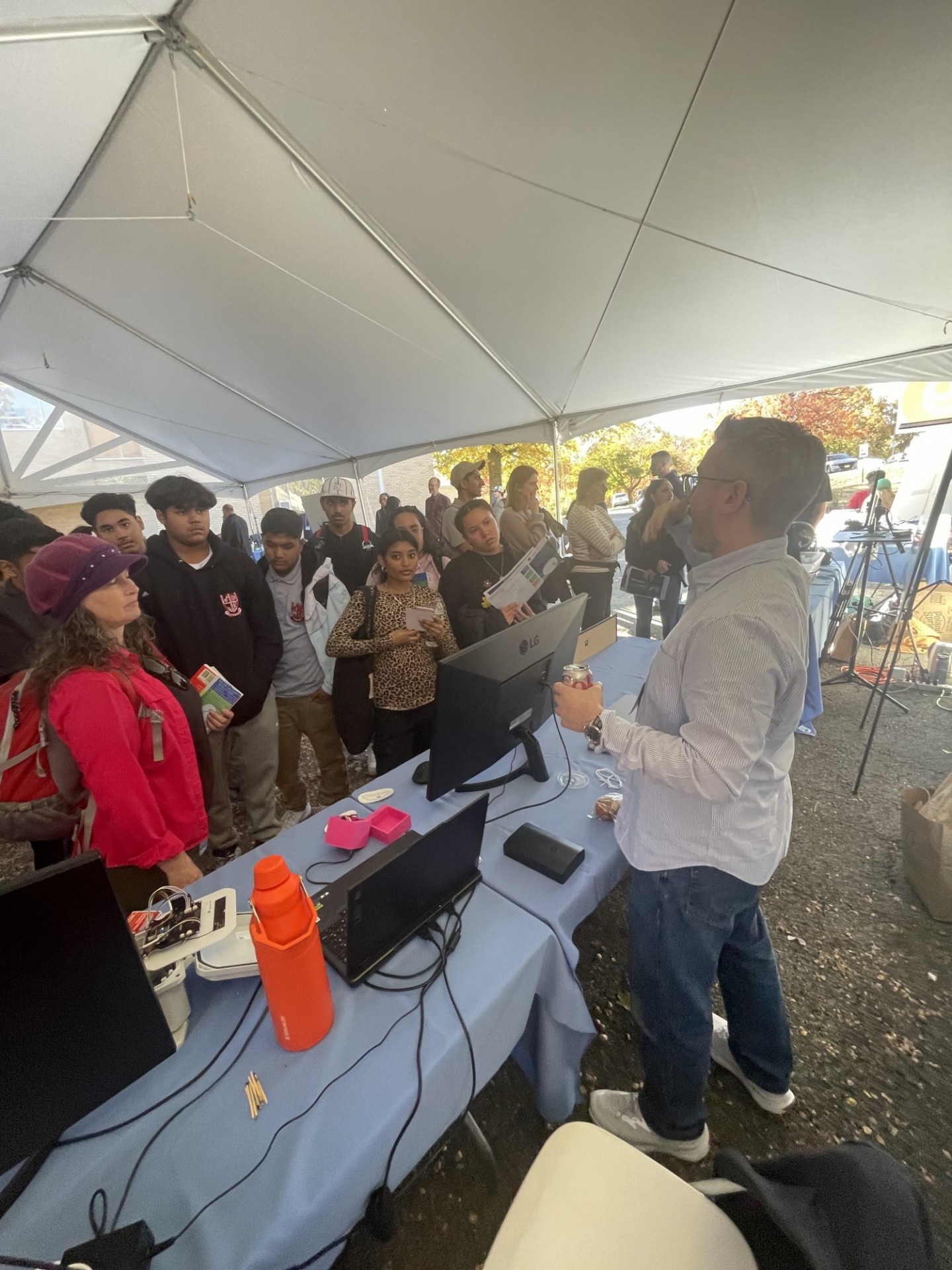 Trevor teaching the crowd about sensors 